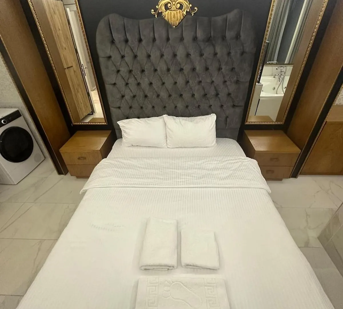Magnificent High Floor Suite With Private Jacuzzi Istanbul