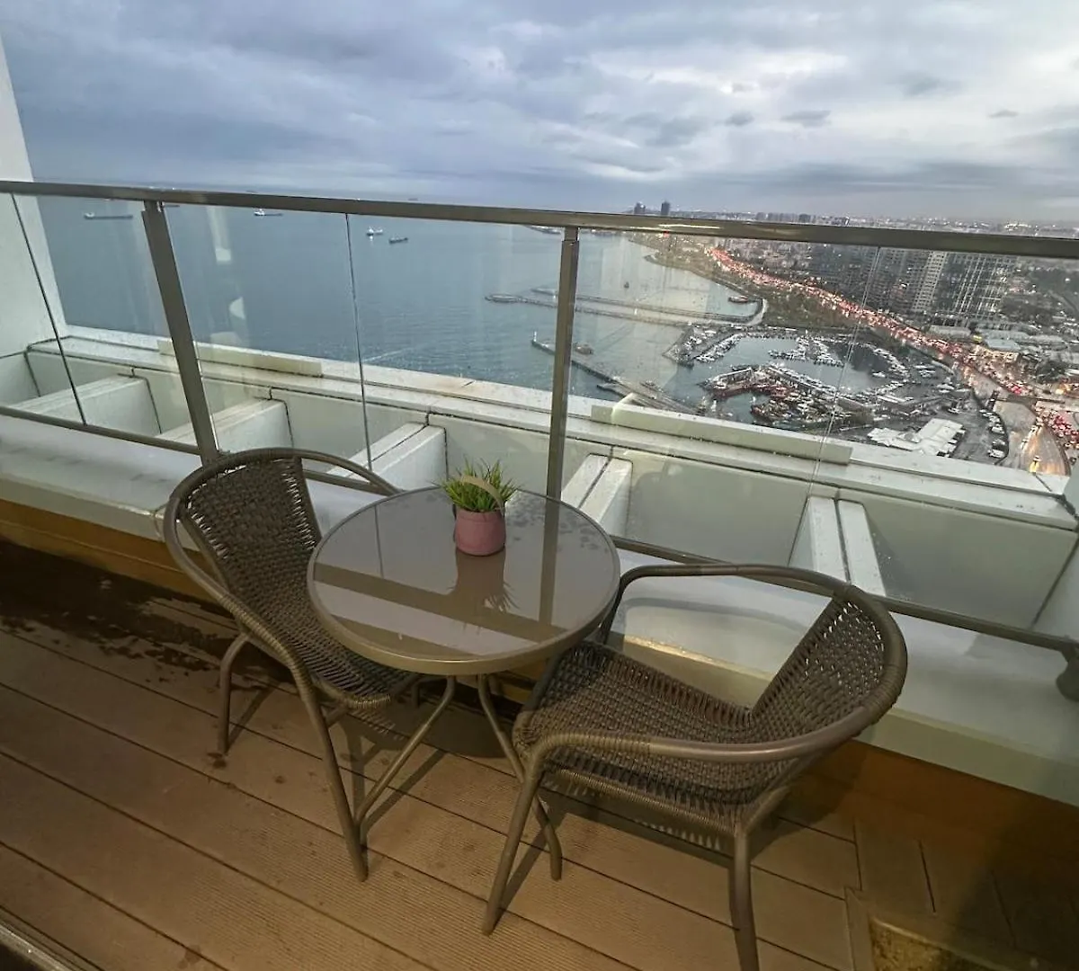 Magnificent High Floor Suite With Private Jacuzzi Istanbul